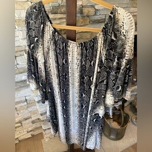 Women’s Large Dress Snake Print  Whimsy Goth Witchy Bell Sleeves Pockets New USA